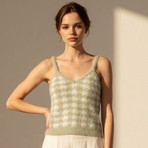 Nikkak Fuzzy Soft Tank- Large